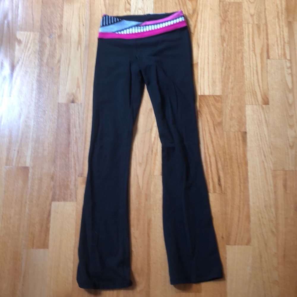 Ivivva Size 10 Flare Yoga Pants black